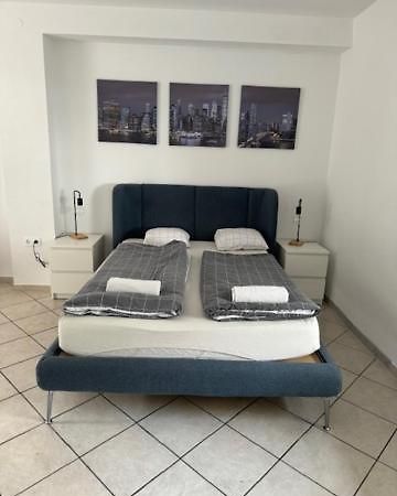 Appartement Cozy Flat Near Tivoli Park With Free Parking à Ljubljana Extérieur photo